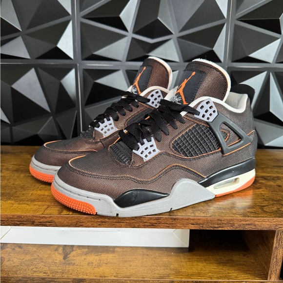 Jordan 4 Retro Starfish - Picture 1 of 8